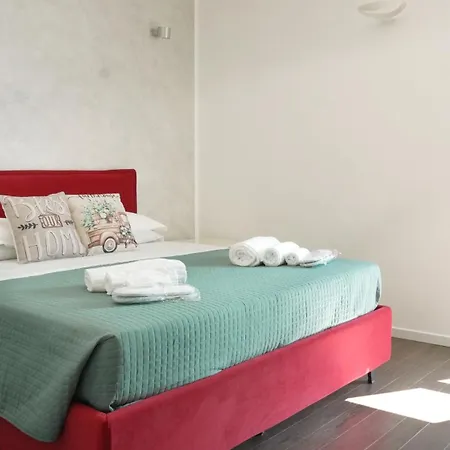 Apartment Theglasshouse Lido